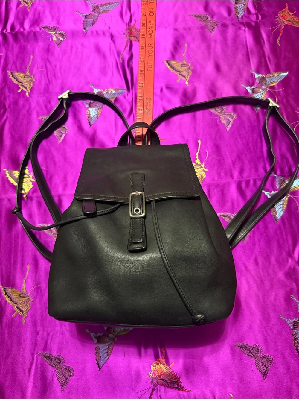 Vtg. Coach Hampton Legacy Black Leather Drawstring Flap Backpack